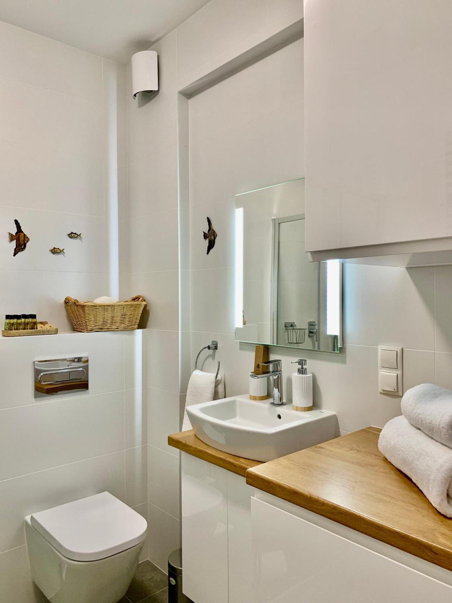 Remar - Apartamenty Nad Jeziorem Necko Августув Экстерьер фото